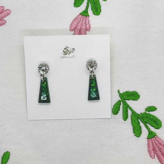 Mini dangle earrings