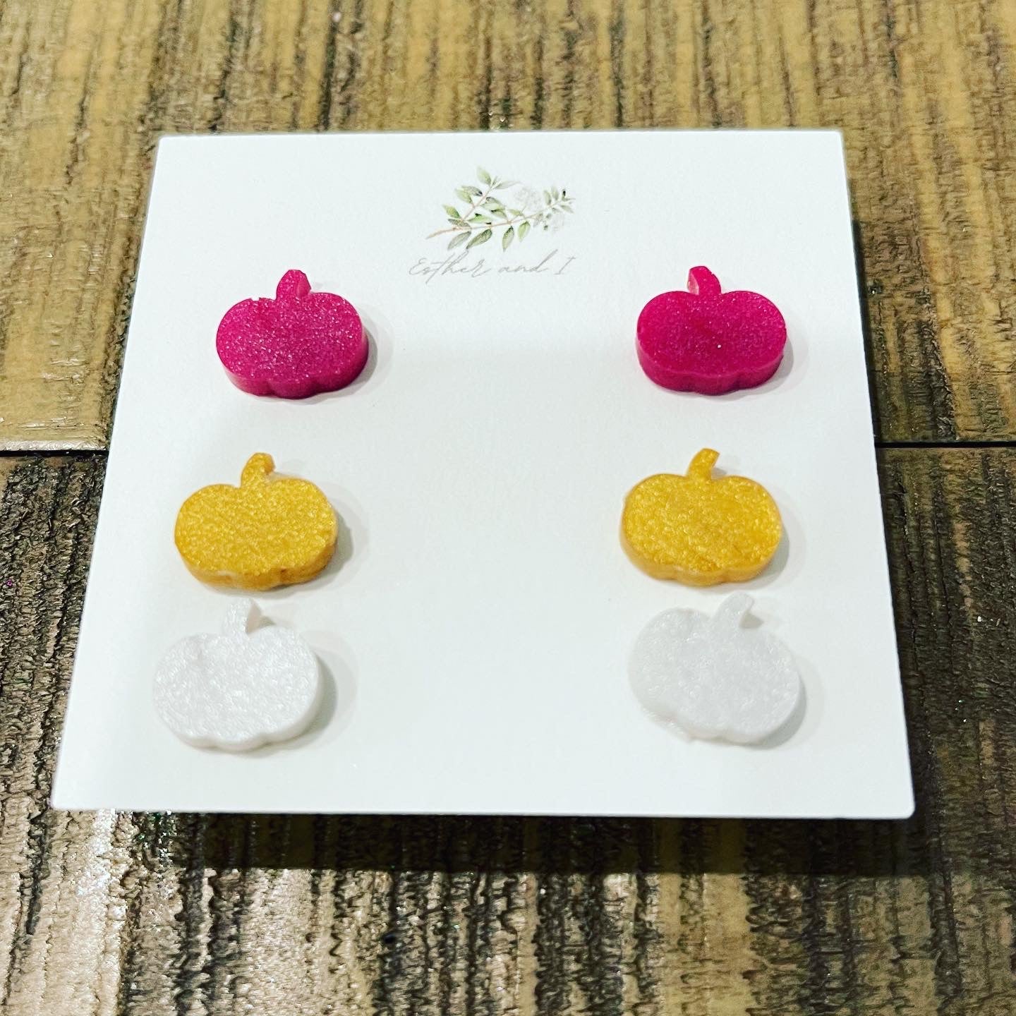 Pumpkin clay stud pack